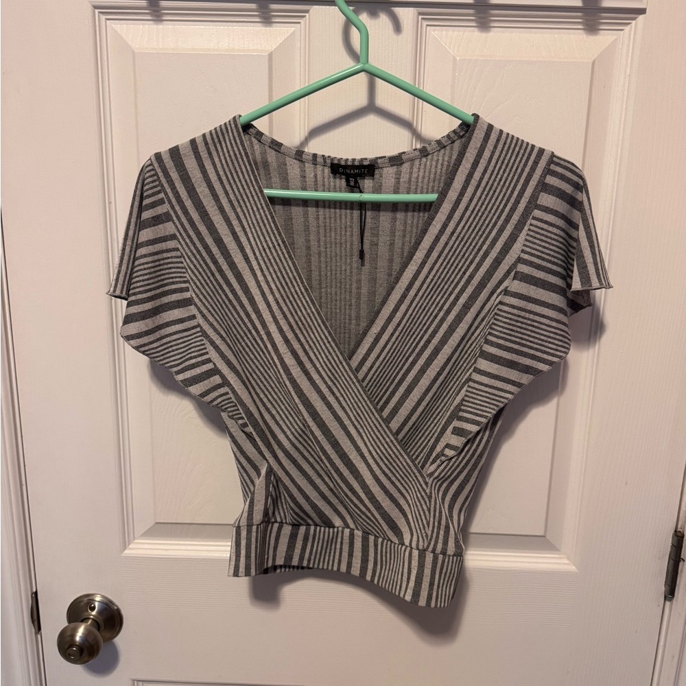 Dynamite Grey & Blue Stripe Wrap Front Flutter Sleeve Crop Top – Size S